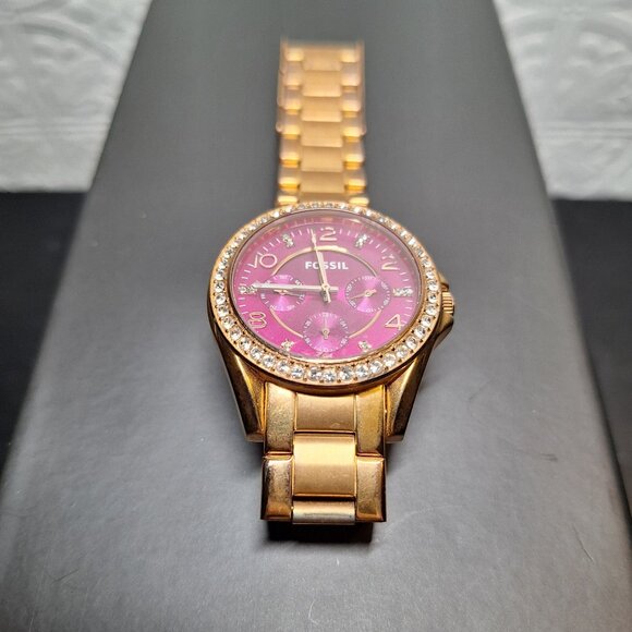 Gold Fossil Watch (Pink Face) - Women's - Picture 1 of 9